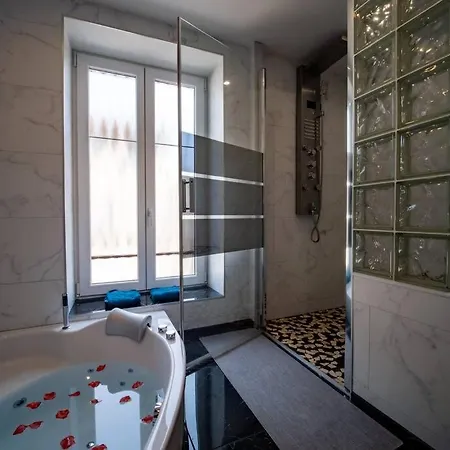 Apartment Mega Jeanne D'arc Billard Baby Foot En Option Escape Game Insolites *