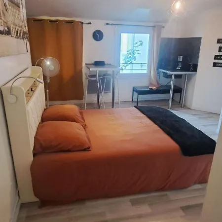 Mega Jeanne D'arc Billard Baby Foot En Option Escape Game Insolites